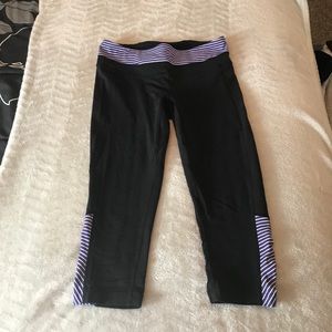 Capri workout pants🌸